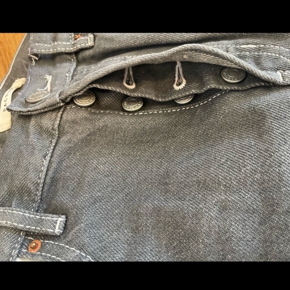 Pacsun two toned jeans. - Picture 3 of 4